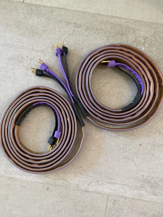 Analysis Plus Oval 9 Speaker Cables Pair With Spade Connectors 10 Foot - Picture 2 of 5